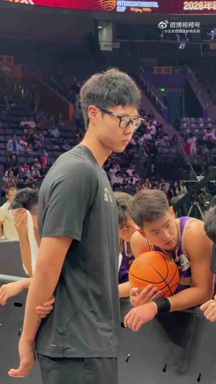掘金vs爵士高清观看_掘金vs爵士视频直播_掘金vs爵士高清直播